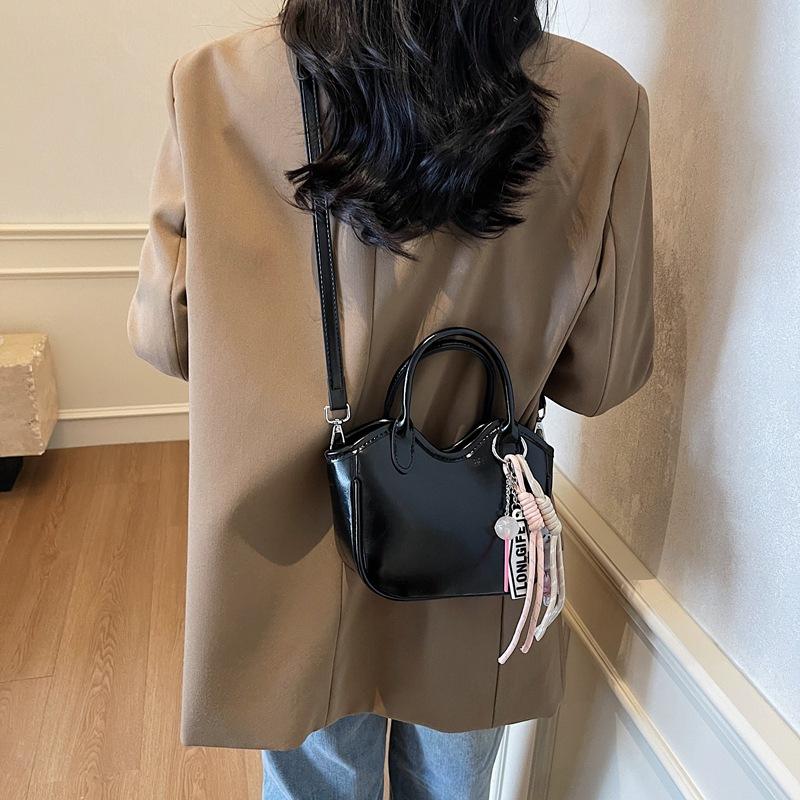 Handbag Bag Women's New Fashion Shoulder Tote Bag Versatile Casual Messenger Bag