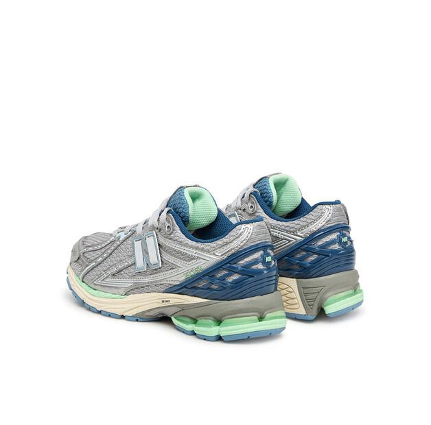 New Balance U1906RCR Sneakers