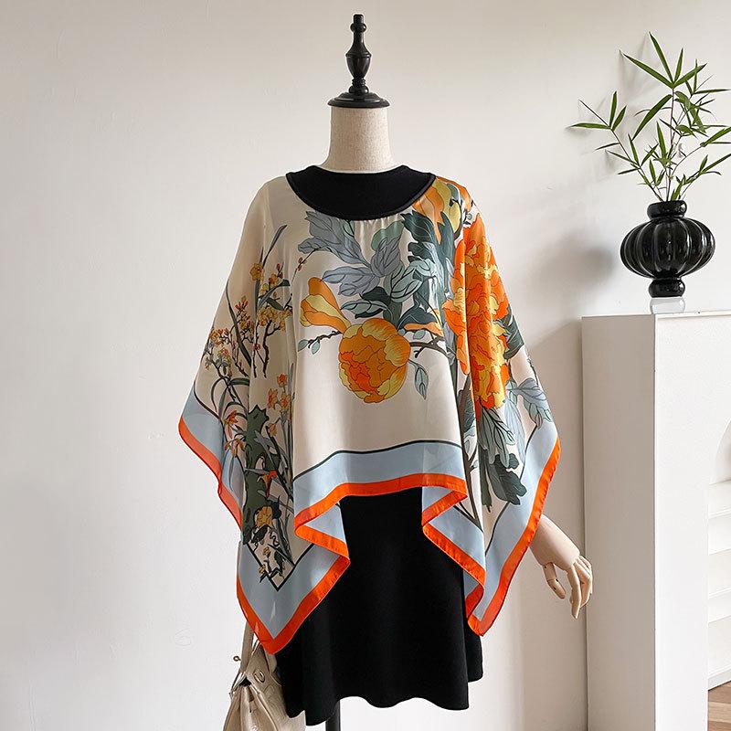 Pullover aus simulierter Seide, Seidenschal, quadratischer Schal, Sonnenschutzkleidung, Damen-Sommeroberbekleidung, lockerer Schal in Übergröße, Schal im ethnischen Stil.