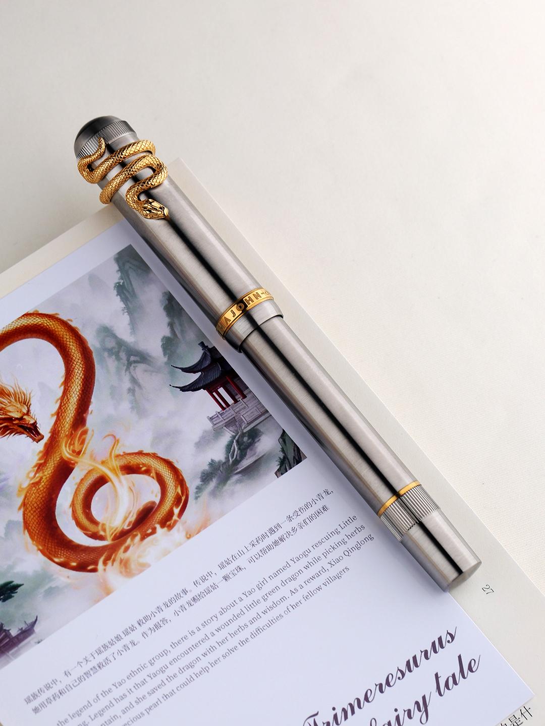 

Majohn P137 Год Змеи Лимитированная Ручка-поршень из титанового сплава Клип Змея Перо №6 Бизнес Студент Письмо Подарок F(0.5mm)