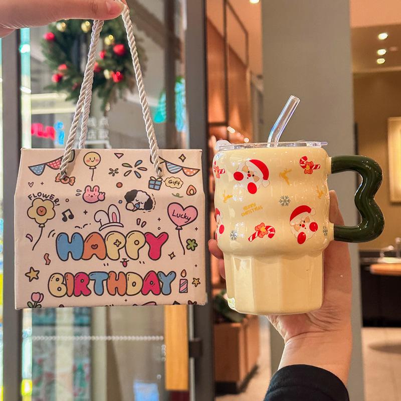 Cute Christmas Ceramic Mug with Lid for Girl's Birthday Gift High-value Straw Mug Souvenir