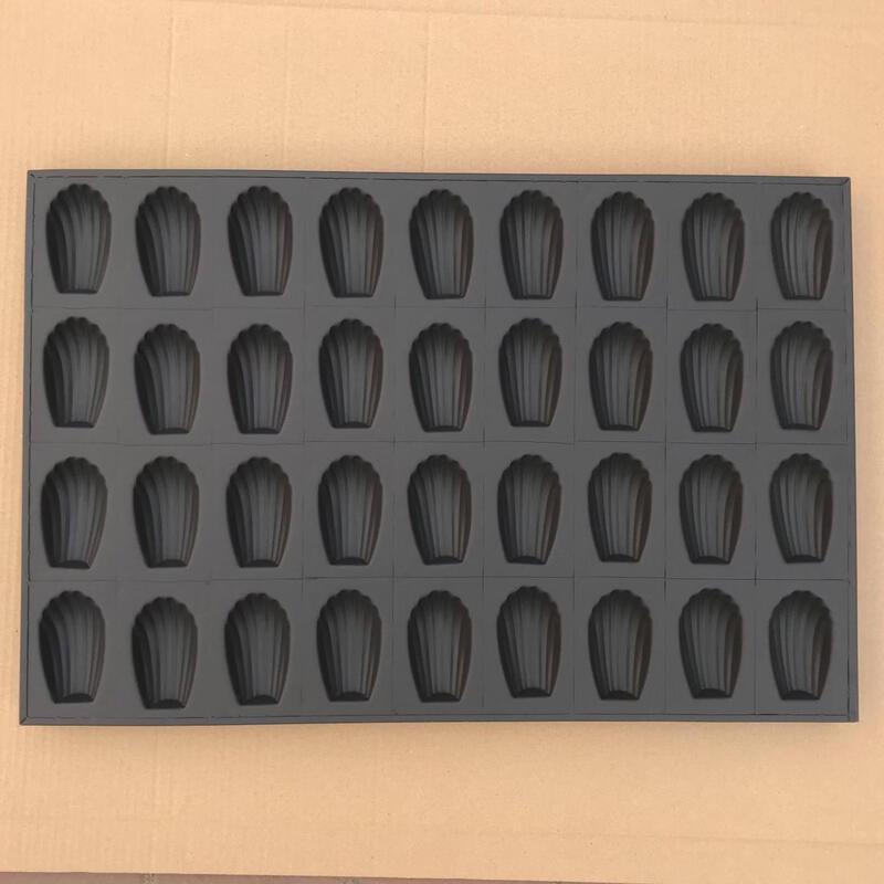 Qiwei Non-stick Round Flower Cake Baking Pan