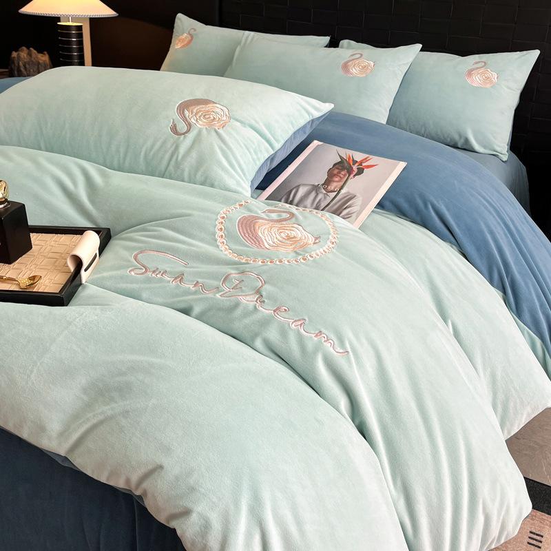 Thickened Milk Fleece Four-Piece Set, Coral Double-Sided Fleece Embroidered Crystal Fleece Quilt Cover, Bed Sheet, Bed Hat Three-Piece Set