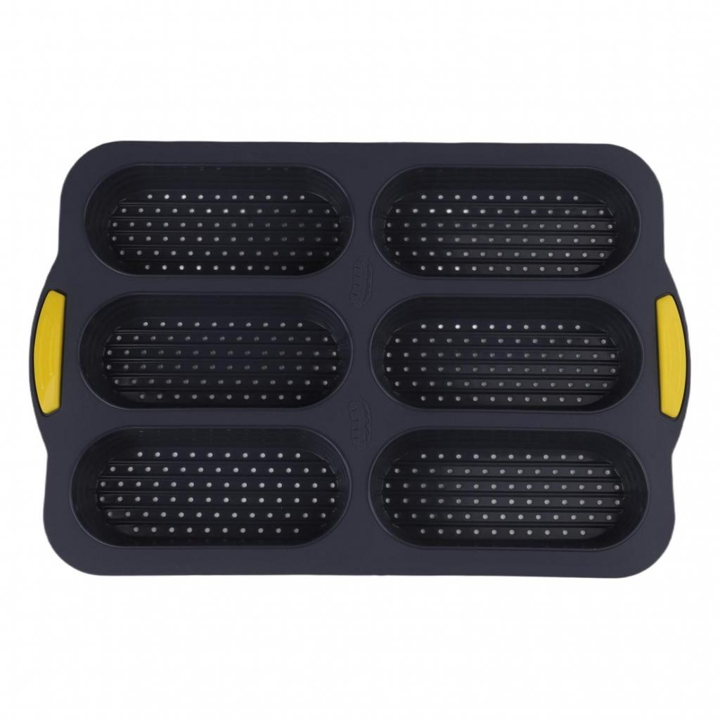 Silicone Baking Pan Designed To Withstand High Temperatures Safely