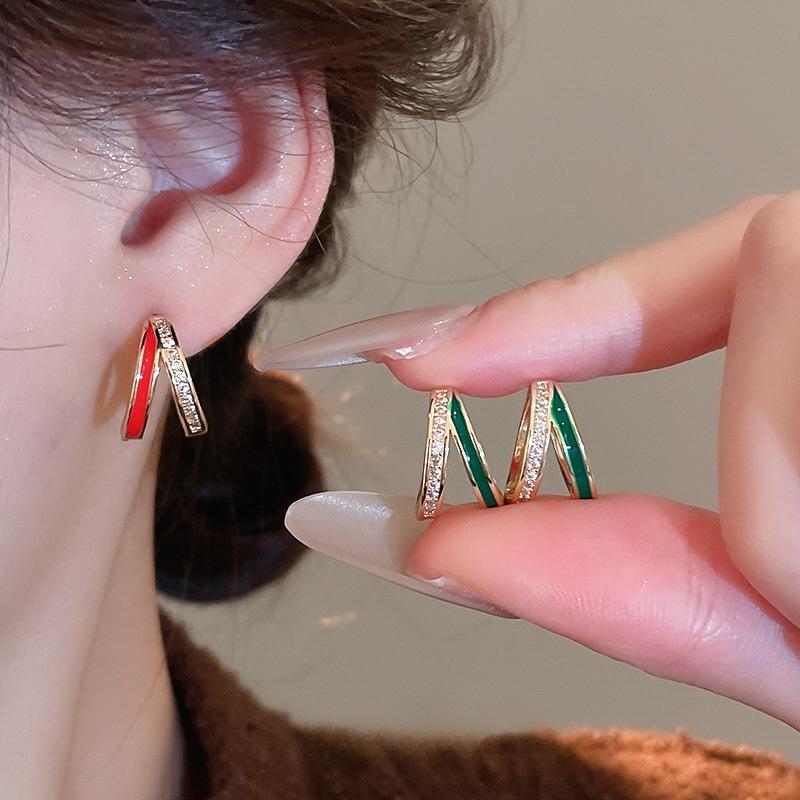 

Double-layer niche earrings fashionable and elegant earrings зелёный
