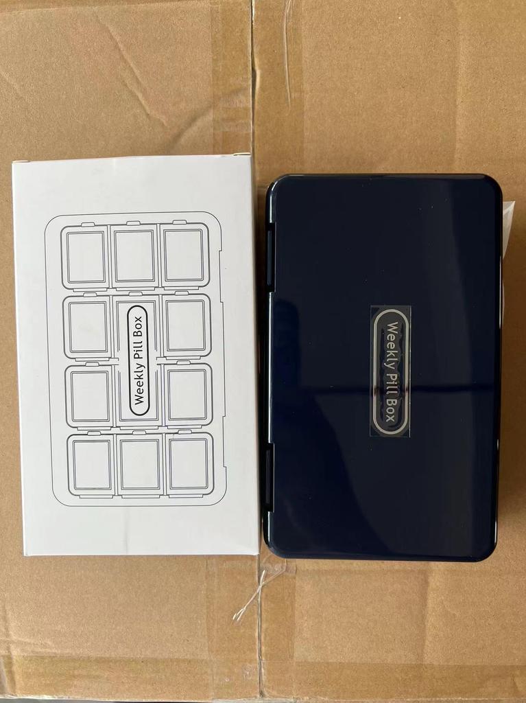 Double-Layer Portable Pill Box for Morning, Noon, Evening - Large Capacity, Lid, One-Week Organizer, Perfect for Travel and Business Trips.