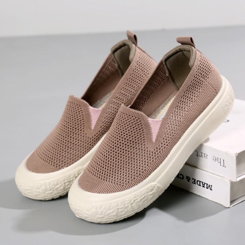 

Summer Beijing cloth shoes women s new breathable fly-woven mesh soft-soled lazy shoes flat casual and comfortable shoes 41
