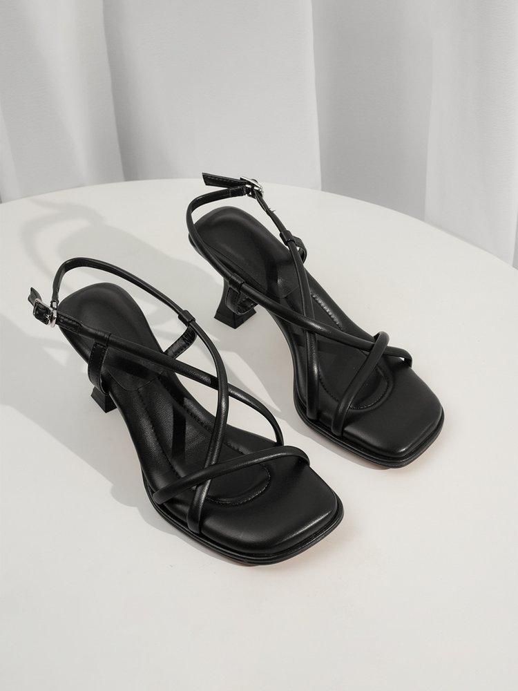 

Модные французские сандалии с перекрестными ремешками и квадратным носком для женского летнего темперамента на высоком каблуке, универсальные тонкие каблуки, римские туфли 35