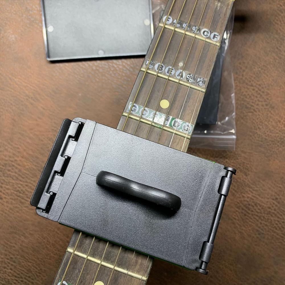 1/2PCS Electric Guitar Bass Strings Scrubber Fingerboard Rub Cleaning Tool Guitar String Cleaner Brush Maintenance Care