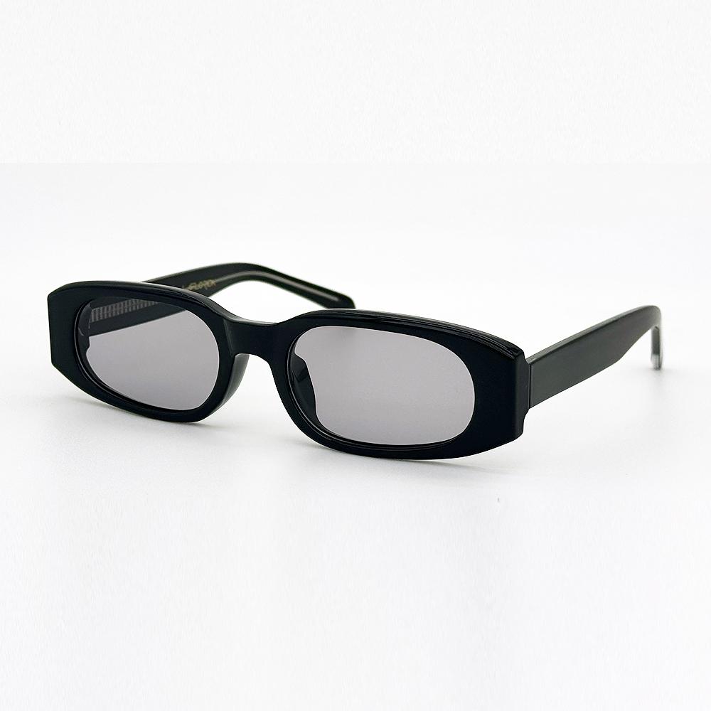 Lapeullolida News Black Tint Retro Sunglasses
