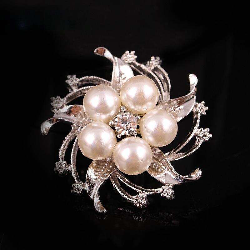 Crystal Pearl 3D Flower Brooch Dual-purpose Ring Design Corsage Pin Long-lasting Color Exquisite Hypoallergenic BFF Gift