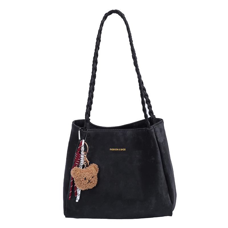 

New autumn and winter fashion matte leather shoulder bag women s casual bag women s bag textured tote bag handbag without pendant model чорний