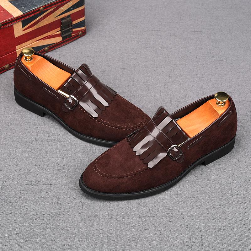Fashion Luxury New Designer Men's Pointed Tassels Suede Leather Flats Shoes Male Loafers Homecoming Wedding Dress Zapatillas Hombre