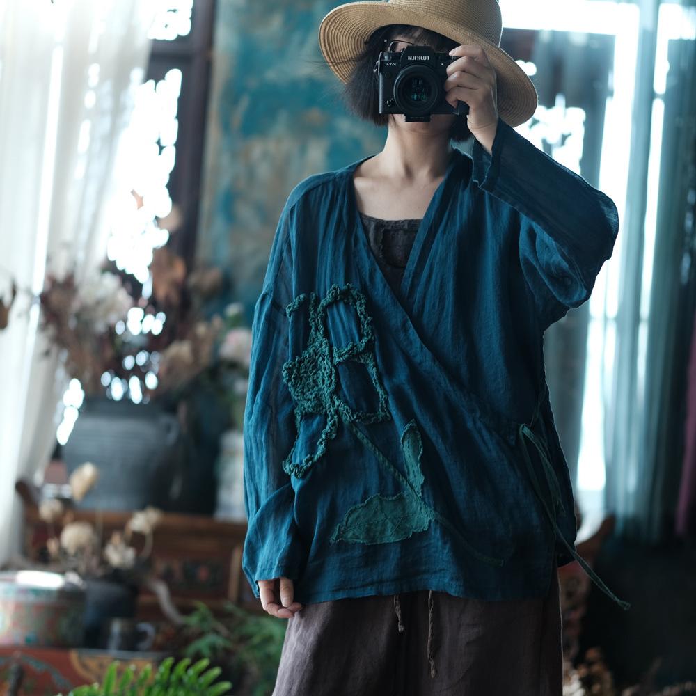 

Johnature Женские винтажные вышитые цветочные рубашки с V-образным вырезом и длинным рукавом в китайском стиле Блузки Топы Весенние рубашки One Size синий