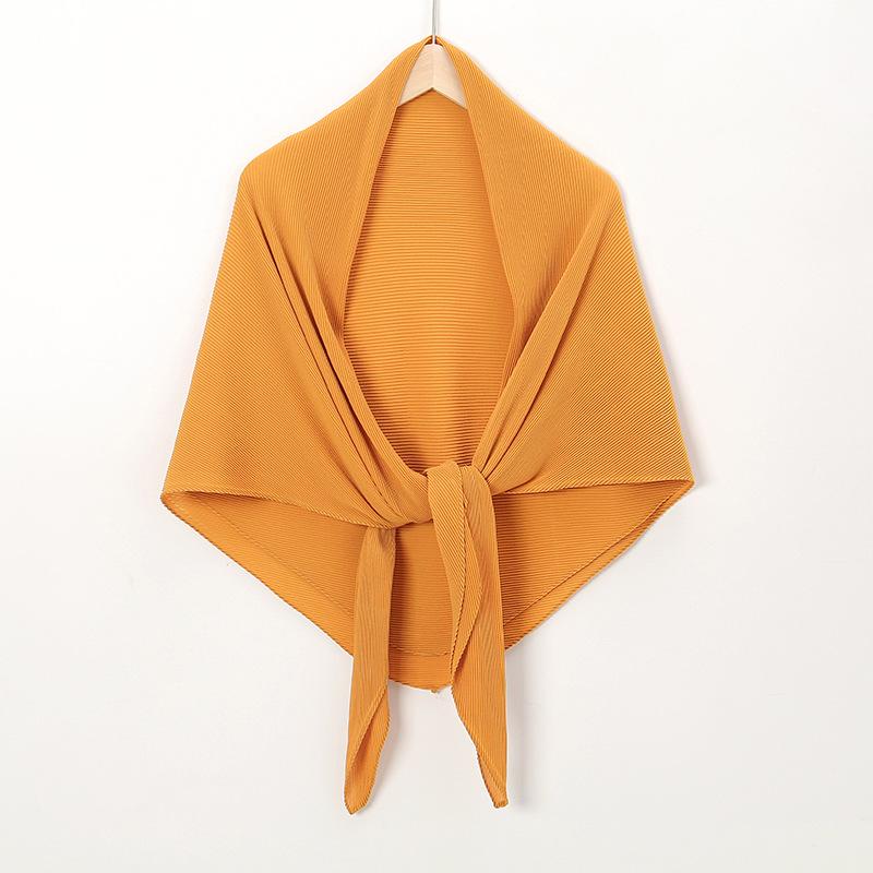New solid color pearl chiffon wrinkled large square scarf fashionable Malaysia Indonesia solid color wrinkled headscarf scarf