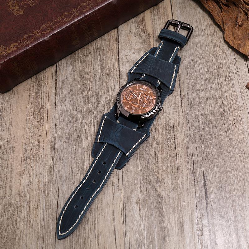 Retro Distressed Men's Cowhide Watch: European American Punk Wide Leather Bracelet Jewelry