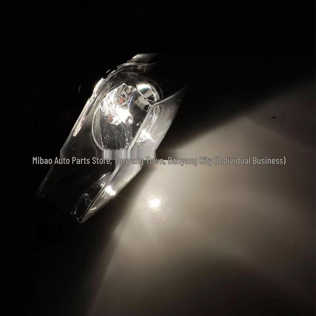 Fog Lights for 2009-2011 BMW E90/E91/328i, Models: 63177199893, 63177199894