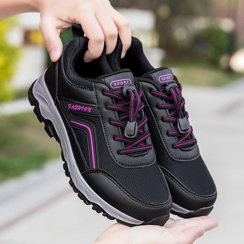 Four seasons breathable elderly comfortable mother shoes flying woven mesh sports casual running shoes soft sole middle-aged and elderly walking shoes