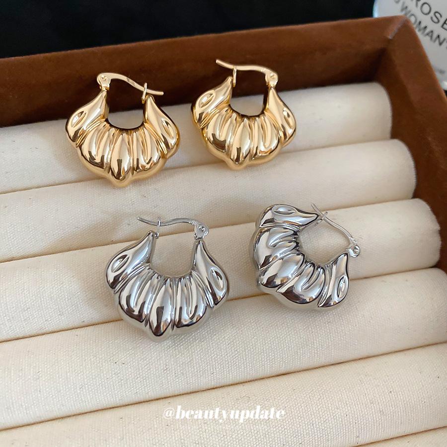 Metal Smooth Shell-shaped Texture Ear Buckle Leisure Commuting Niche Versatile Earrings Light Luxury Earrings