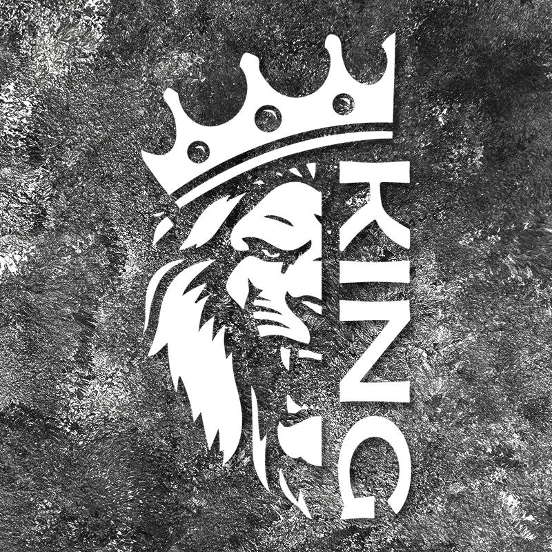 1Pc Lion With A Crown King Car Decals Auto Triangular Window Bumper Refit Car Body Styling Water-Repellent Sunscreen Vinyl Decals