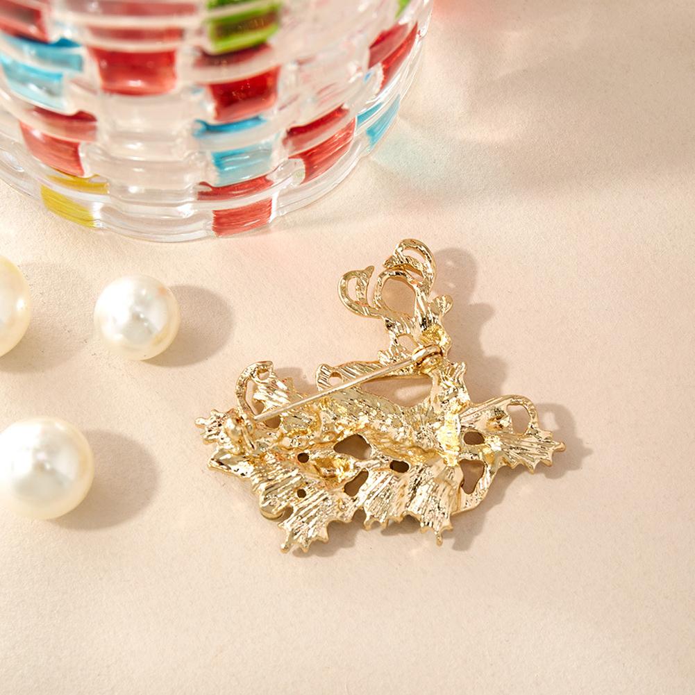 1PCS Christmas Reindeer Brooch Alloy Rhinestone Design Women Fashion Pin Holiday Party Gift Jewelry Accessory New Style
