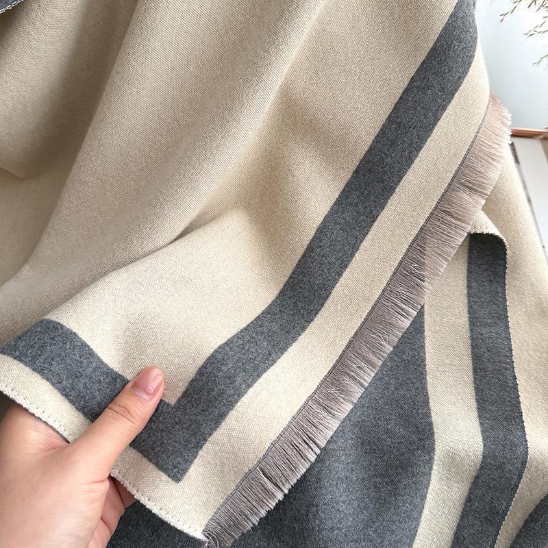 Autumn and Winter Soft and Thickened Imitation Cashmere Scarf Women's Elegant Double-sided Contrasting Shawl Scarf