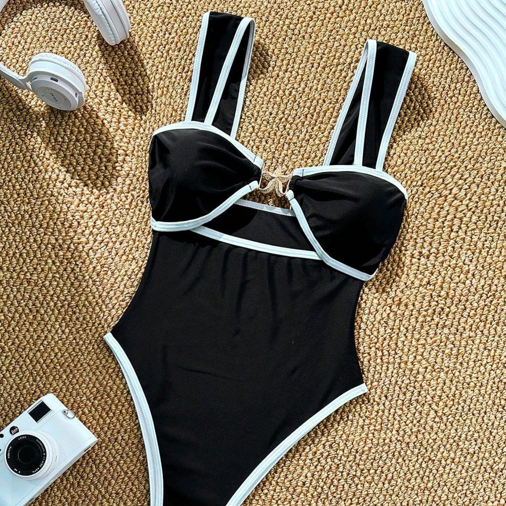 Women's Sexy One Piece Swimsuit with Star Shaped Metal Link Buckles 0924 CLE