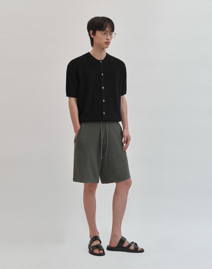 WORK ON BODY OFF Cool Bamboo Semi-Wide Knit Shorts [Black]