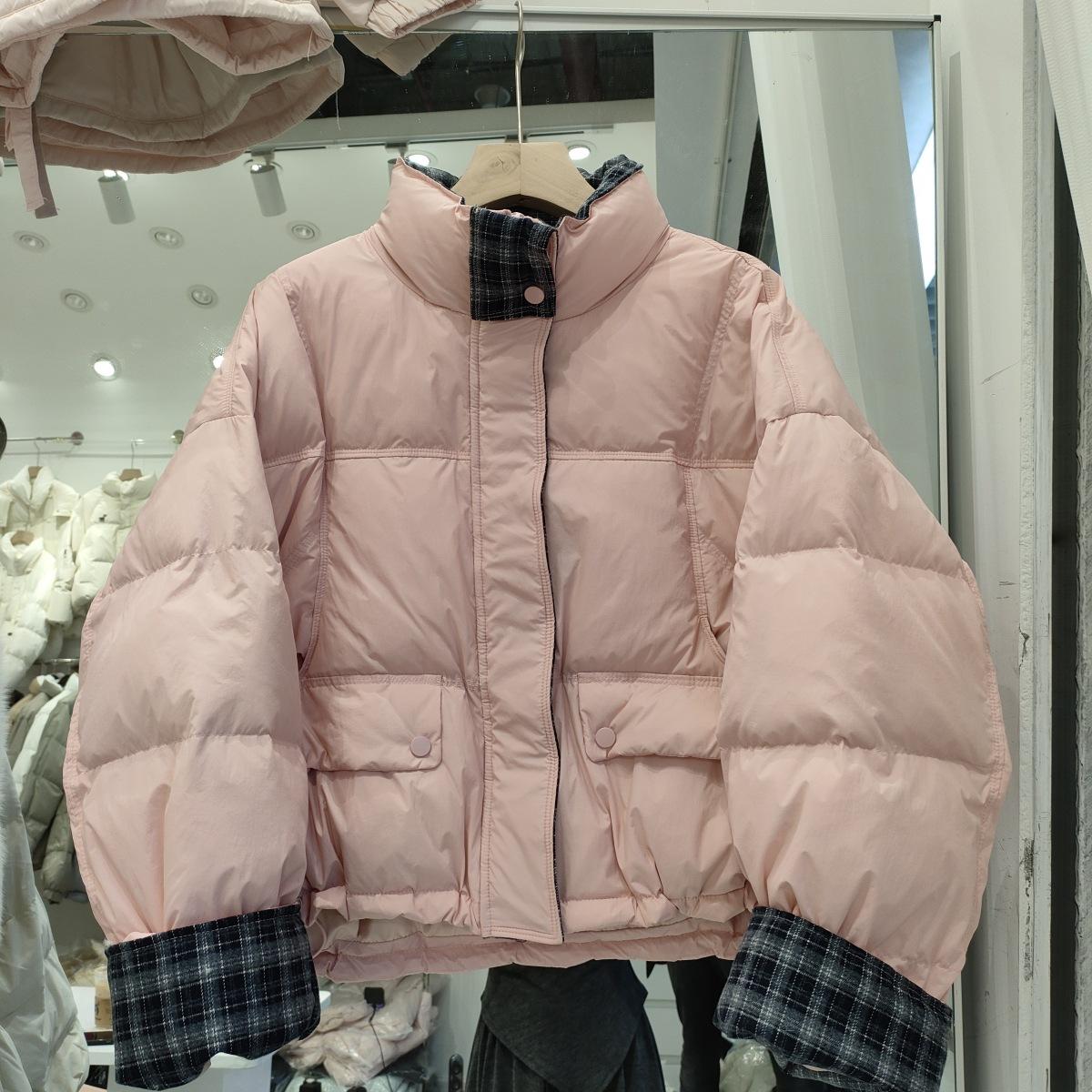 

Plaid splicing down jacket women s short 2025 new retro Japanese sweet thickened white duck down bread jacket M рожевий