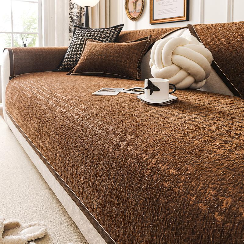 New Fashion Chenille Sofa Cover Four Seasons Universal Anti Slip Sofa Cushion High-level Anti Cat Scratch Sofa Towel Decoration 70x70cm