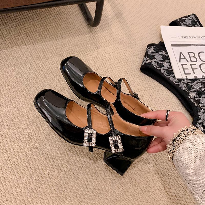 2025 Early Spring Round Head and Leather Shallow Mouth One-word Buckle with Rhinestone Square Buckle Single Shoes Bai and Mary Jane Women