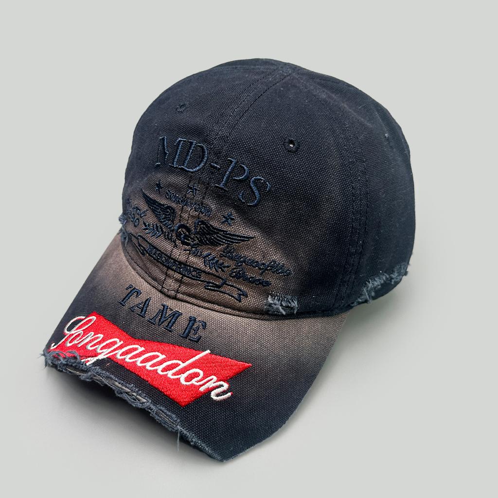 Frühling und Sommer Amerikanische Nische Bestickte Alphabet Baseballkappen Männer und Frauen Sonnenschutz Löcher Winddichter Schirm Personalisierte Schirmmütze