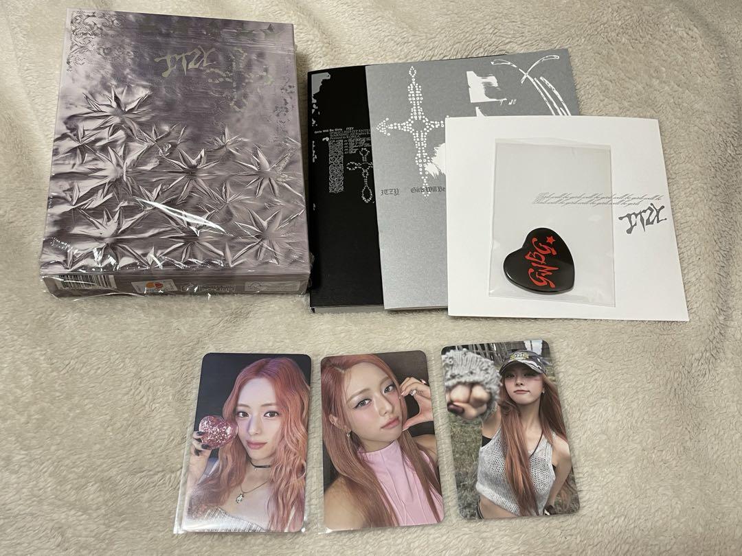 

[USED] ITZY Girls Will Be Girls MAKESTAR Yuna Trading Card