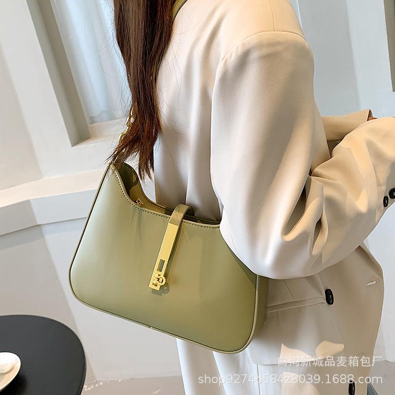 Spring popular shoulder bag, niche design, fashionable underarm bag, women's bag, 2025 new trendy foreign crossbody bag