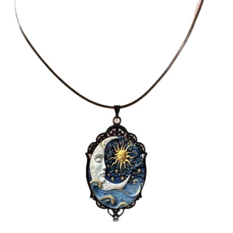 Pendant Gothic Retro Sun Moon Pattern Sun Moon Stars & Necklace