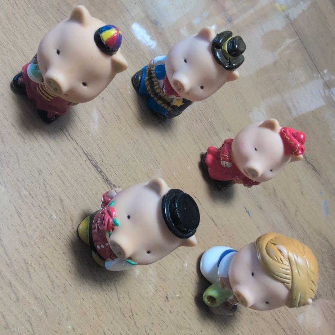 

[USED] Drugstores Pig Finger Puppet Figure Collection of 42