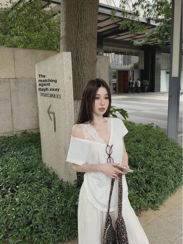 2024 Podzimní Dámská Sexy Průsvitná Vesta s Francouzskou Krajkou a Výšivkou