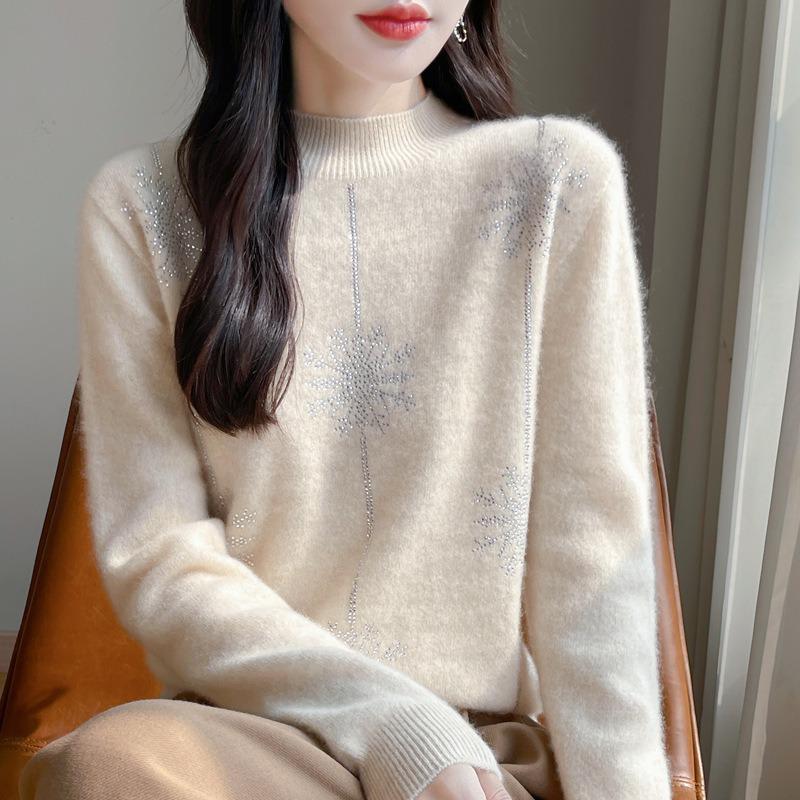 Women's Knitted Sweater with Inlaid Diamonds - Half-High Collar, Heavyweight for Autumn/Winter, Christmas Inner Wear.