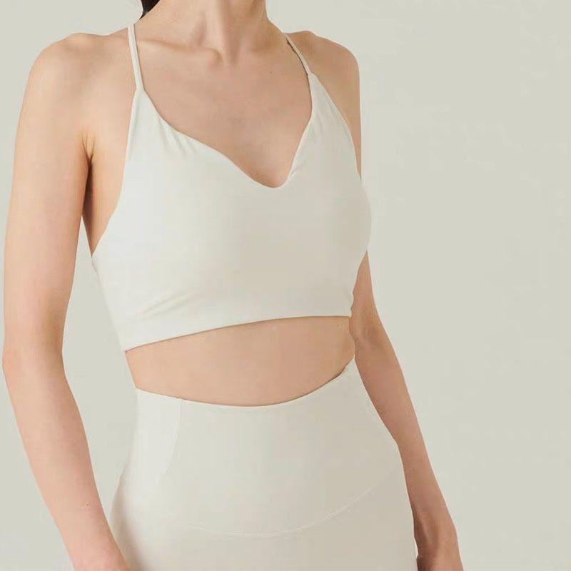 Export 2024 New Arrival Sports Gym Vest Beauty Back Running Quick-Drying Wrapped Chest Yoga Straps Bra Tops Women