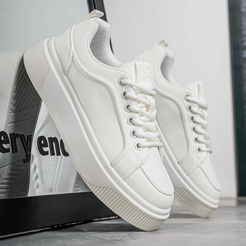 Winter new student sports and leisure leather thick-soled comfortable little white board shoes