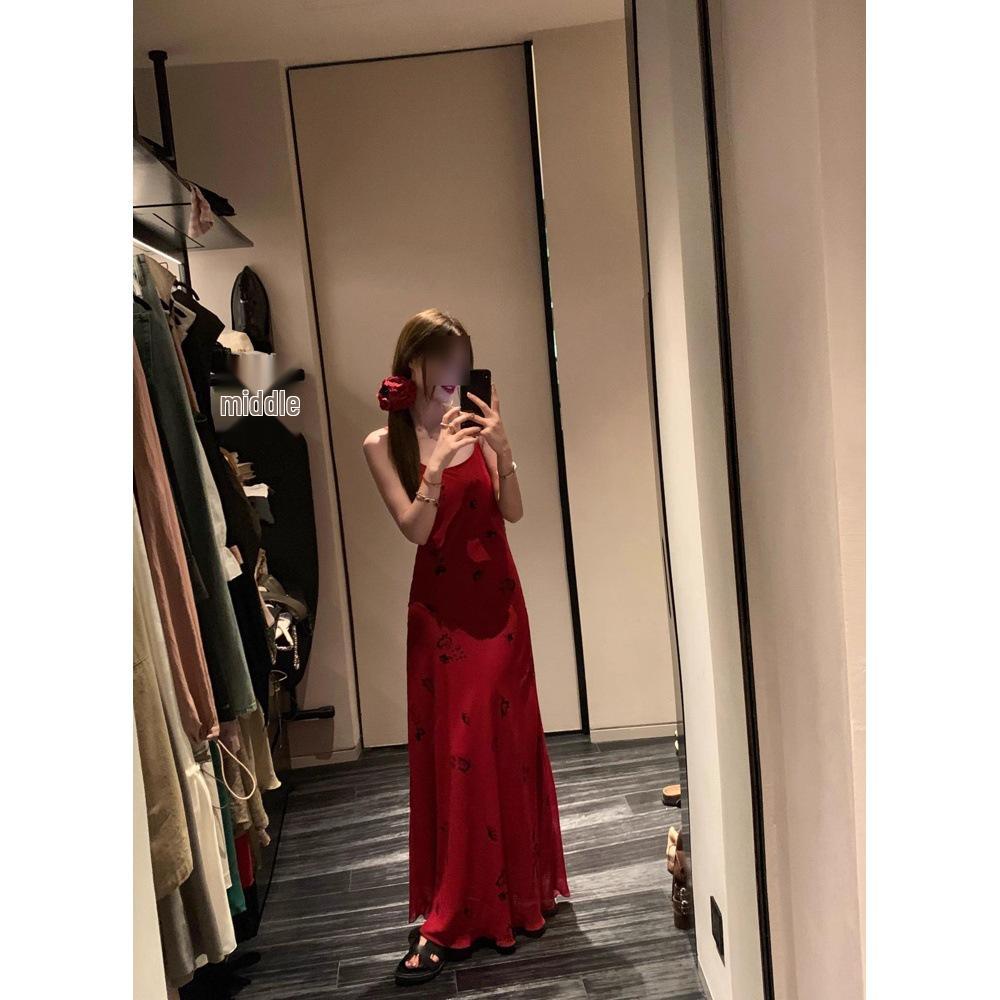 

Yujie Romantic Red Print Long Sling Dress – Summer Wilderness Collection L (suggested 50-55 kg)