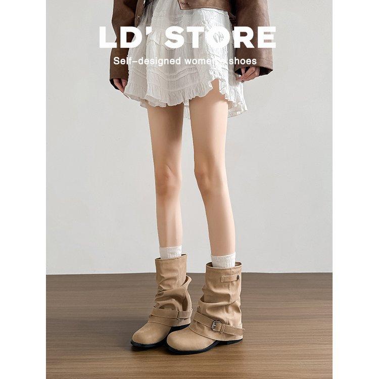 

Soft leather version of western cowboy pile boots women s 2025 autumn new pleated trousers short boots retro knight martin boots 40