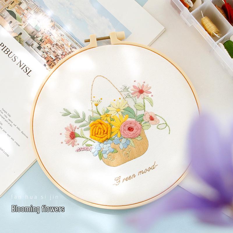 Nordic DIY Embroidery Kit: Beginner's Fresh Floral Fabric Art Set