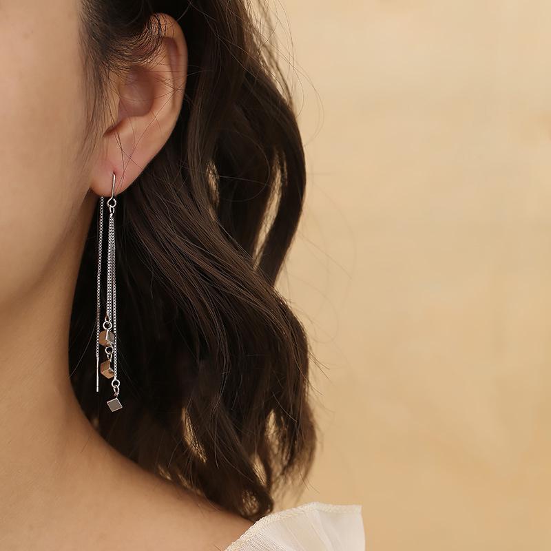 Slimming Korean Tassel Earrings - Trendy Geometric Square Design 2025
