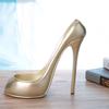 Novelty High Heel Shoe Wine Bottle Holder Storage Wine Rack Home Decor(Golden)