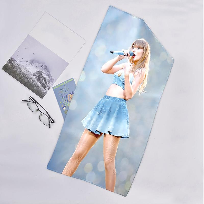 Ts Fan Fashion Beach Towel: Ideal for Summer Adventures Soft, absorbent and quick drying suitable for swimming and bathing