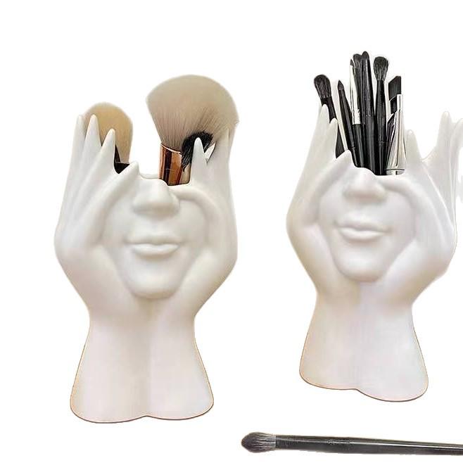 Nordic Creative Human Body Art Desktop Organizer: Multi-functional Pen and Makeup Holder
