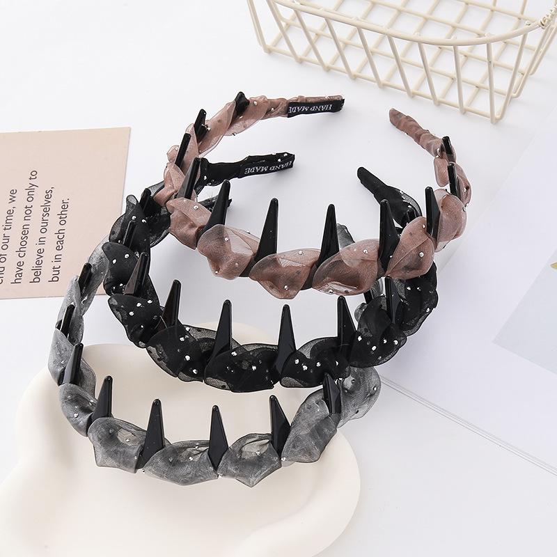 2026 Pearl Gauze Non-Slip Headband for Women – Luxurious High Forehead & Face Washing Hair Accessory with Teeth