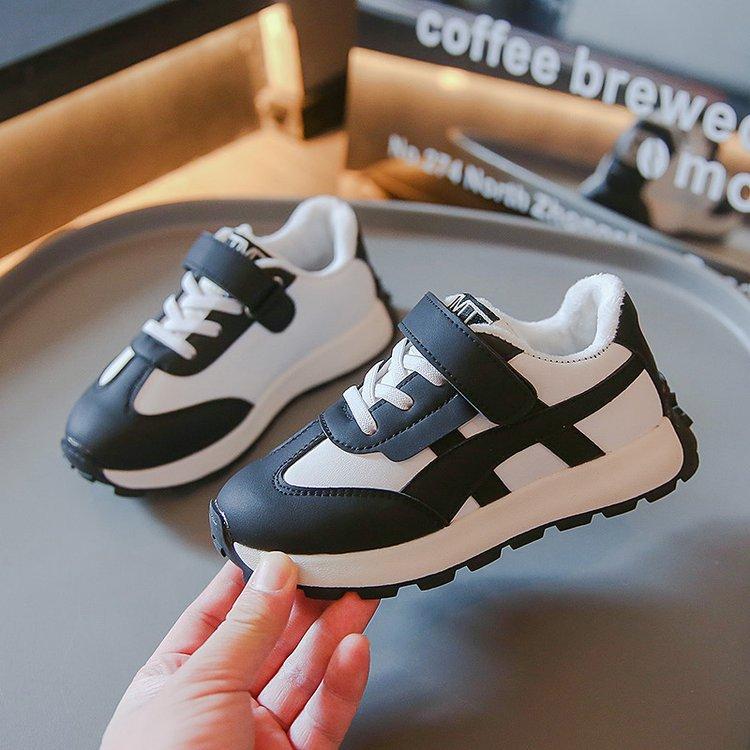 

Children s autumn and winter Forrest Gump shoes 2025 new girls running non-slip shoes baby shoes boys velvet sports shoes two cotton 36