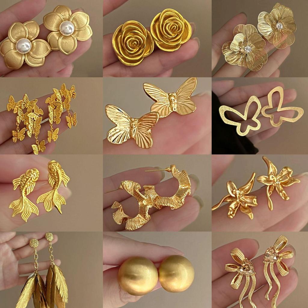Real Gold-Plated Silver Needle Retro Flower Butterfly Pearl Stud Earrings - Exquisite High-End Design.